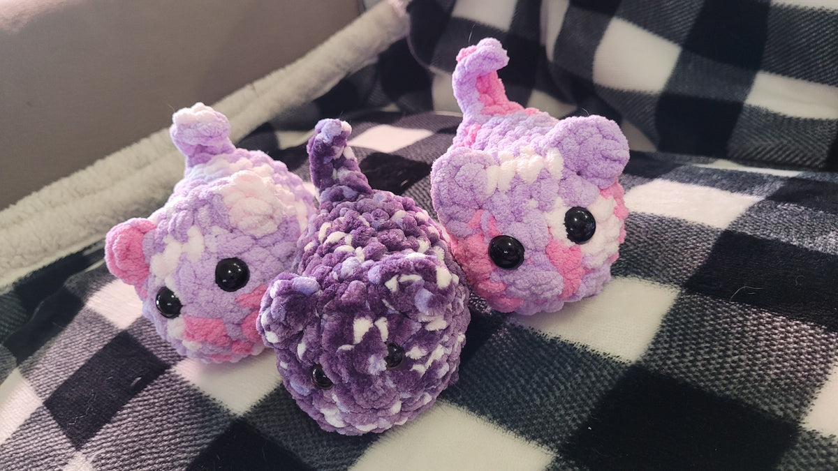 Crochet loaf kitty small